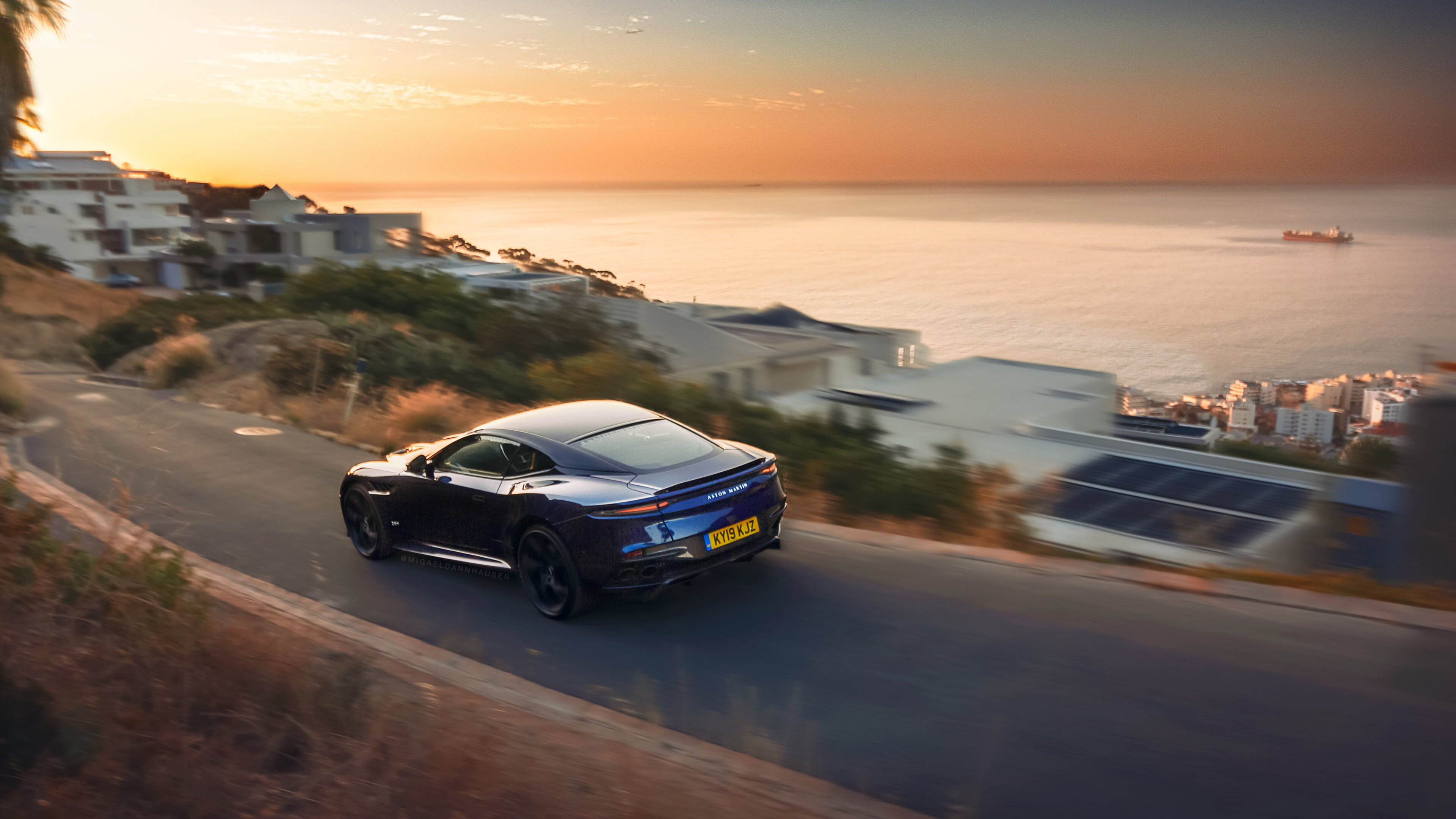 塔图姆篮下强打得手凯尔特人扩大优势，塔图姆34分 凯尔特人胜雄鹿